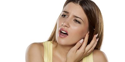 Dış kulak yolu enfeksiyonunu ciddiye alın