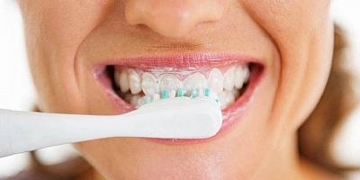 Dişlerinizi fırçalamak için en iyi zaman...