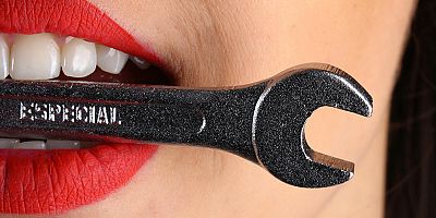 Dişlerinizi TikTok Üzerinden Tehlikeye Atmayın