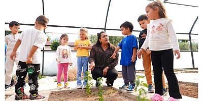 Doğa Çocuk Enstitüsü'nde hem öğreniyor hem de eğleniyorlar