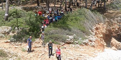 Doğaseverler tarihi Likya Yolu’nda yürüdü