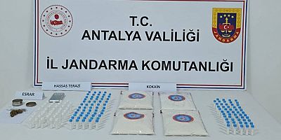 Döşemealtı İlçesinde Uyuşturucu Operasyonu