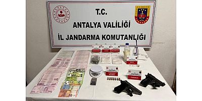 Döşemealtı İlçesinde Uyuşturucu Operasyonu