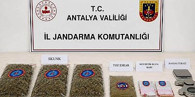 Döşemealtı İlçesinde Uyuşturucu Operasyonu