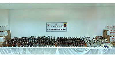 Döşemealtı'nda kaçak alkol operasyonu