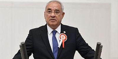 DSP Genel Başkanı Önder Aksakal'dan “Yeni Yıl Tebrik Mesajı” Mesajı