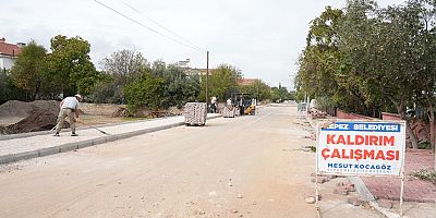 Duacı’da yollar yenileniyor, kaldırımlar düzenleniyor