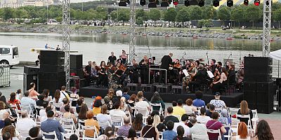 Dünya MS Günü'nde farkındalık için çaldılar