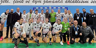 Durdurabilene aşk olsun