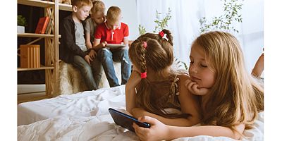 Ebeveynler Dikkat! Ekran Kullanımına Karşı Sınırlarınızı Belirleyin