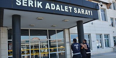 Eczaneden hırsızlık şüphelisi yakalandı