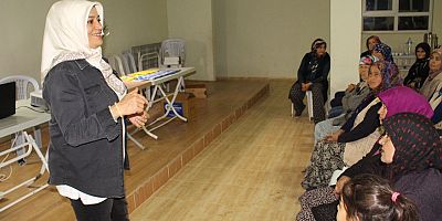 Elmalı’da kadın çiftçilere eğitim verildi