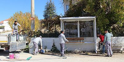 Elmalı’nın dört mahallesine otobüs durağı 