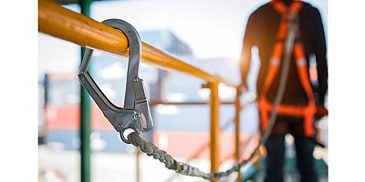 Emniyet kemeri kullanımında yapılan hatalar hayati sonuçlara yol açıyor