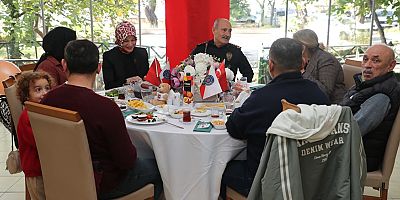 Emniyet personeli kahvaltıda buluştu