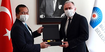 Endonezya Türk Büyükelçisi Iqbal’den Başkanvekili Hacıarifoğlu’na ziyaret