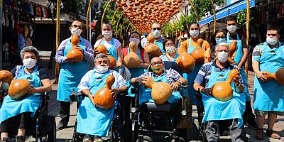 Engelsiz sanat atölyesi ile üretimin önündeki engeller kalkıyor