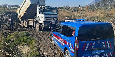 Eşen Çay kenarından kum alımına Jandarma engeli