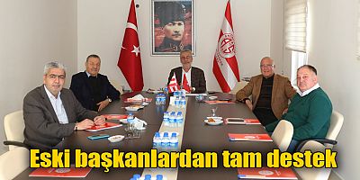 Eski başkanlardan tam destek