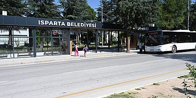 Eski otogar altındaki otobüs durağı modern hale getirildi