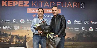 Everest Fatihi Nasuh Mahruki, Kepez Kitap Fuarı’nda