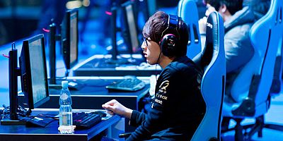 Evine kapanan tüketici dijital eğlence ve online eğitime yöneldi