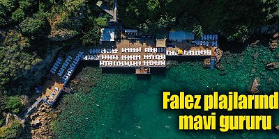 Falez plajlarında mavi gururu