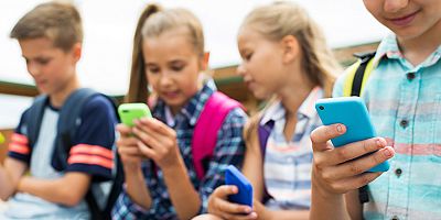 Farkında olmadığımız tehlike: Çocuklara içerik öneren algoritmalar