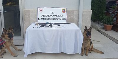 Feslikan yaylasında bir evde ruhsatsız tabanca ve av tüfeği ele geçirildi