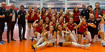 Filenin Akrepleri Evinde Galip