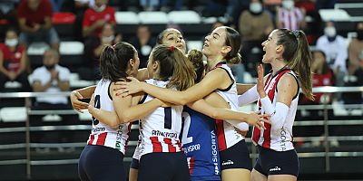 Filenin Akrepleri ilk mağlubiyetini aldı