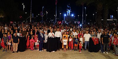 Finike’de 30 Ağustos Zafer Bayramı coşkuyla kutlandı