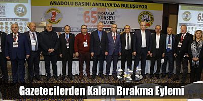 Gazetecilerden Kalem Bırakma Eylemi
