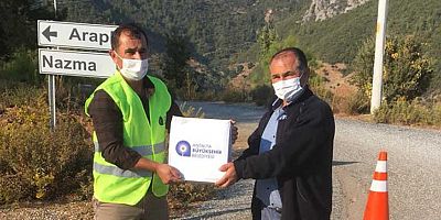 Gazipaşa’da karantina altına alınan mahallelere Büyükşehir’den destek