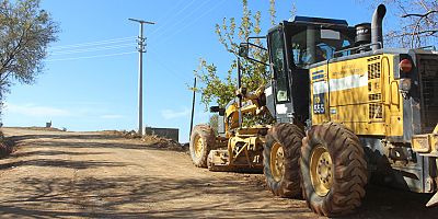 Gazipaşa Göçük-Gökçebelen hattında asfalt hazırlığı