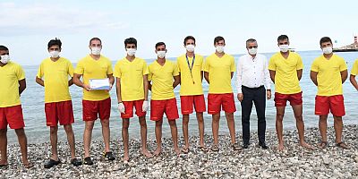 Geleceğin cankurtaranları brövelerini aldı