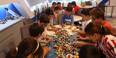 Geleceğin mucitleri Kepez’de yetişiyor