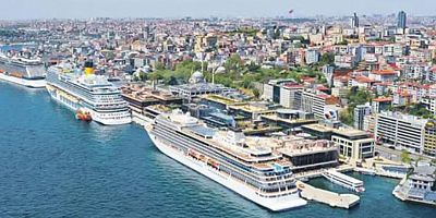 Gemiler riskten kaçıyor, Türkiye'ye yanaşıyor