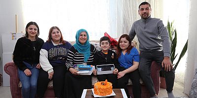 Genç ressamın hayalleri, Engelsiz Sanat Projesi ile renklendi