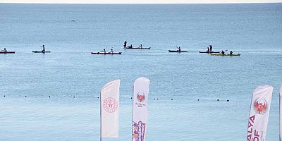 “Gençlerle Beraberiz” Projesi Kapsamında Üniversite Öğrencileriyle Su Sporları Etkinlikleri yapıldı