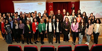 Gençlik Meclisi 8 Mart'ta kadınları unutmadı