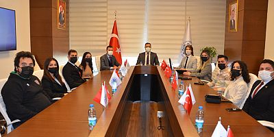 Gençlik Meclisi destek arayışlarını sürdürüyor