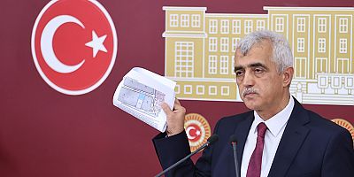 Gergerlioğlu: Servis şoförlüğü yapan KHK'lı öğretmen Manavgat Kaymakamlığının yazısıyla şoförlükten de çıkarıldı!