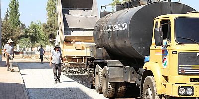 Göksu Mahallesi’nde yollar sathi asfaltla yenilendi