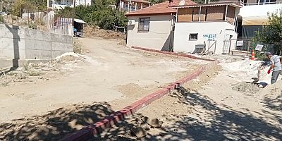 Göynük’te parke çalışmaları devam ediyor