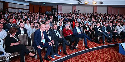 Göz doktorları kongrede buluştu