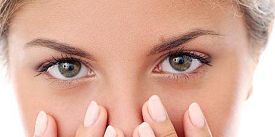 Göz kapaklarındaki geçmeyen yaralara dikkat, göz kanseri olabilir