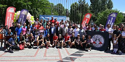 Gül için koştular