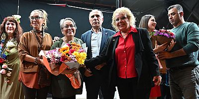 “Gülşen” tiyatro oyunu büyük alkış aldı