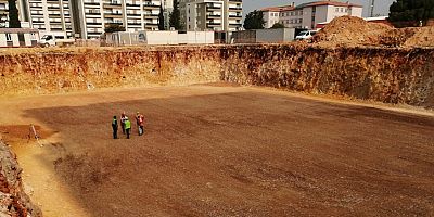 Gülveren Kütüphanesi inşası tam gaz